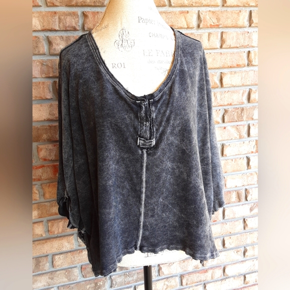 We the Free Free People First Base Oversized Boho Henley Top. - Picture 2 of 11